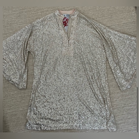 La via style sequin tunic dress - Picture 4 of 4